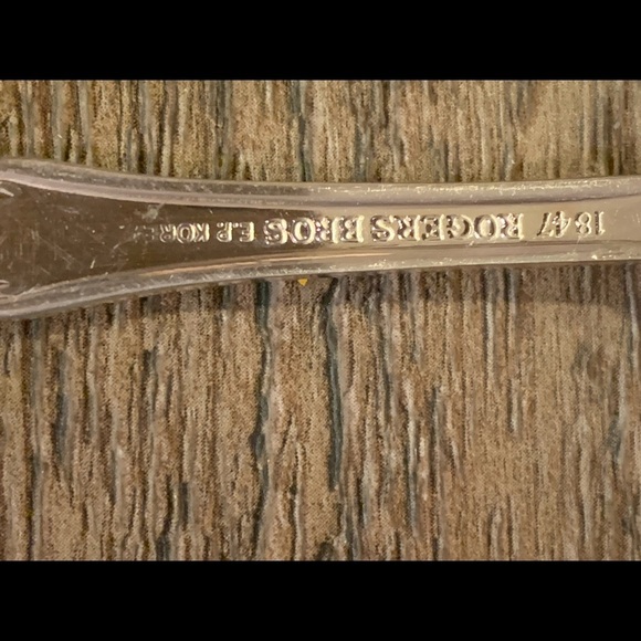 Rogers Bros spoons - Picture 4 of 7